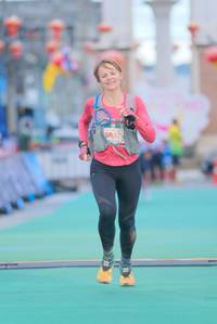 BIB: 5057, 2008
                            <button type="button" onclick="openModal(21765435)" class="btn btn-primary btn-sm float-right btn-popup" data-toggle="modal" data-target=".modal-high-quality">
                        <i class="fas fa-shopping-cart"></i> Add to Cart
                    </button>
                                            <button type="button" onclick="isThisMe(21765435, true)" class="btn btn-success btn-sm float-right btn-popup btn-isme hidden" data-toggle="tooltip" data-placement="bottom" title="นี่คือรูปของคุณใช่ไหม คลิกที่นี่เพื่อเอาเข้าอัลบั้ม">
                        <i class="fas fa-plus"></i> Add to album
                    </button>
                    <button type="button" onclick="isThisMe(21765435, false)" class="btn btn-warning btn-sm float-right btn-popup btn-isnotme hidden">
                        <i class="fas fa-ban"></i> Remove from album
                    </button>